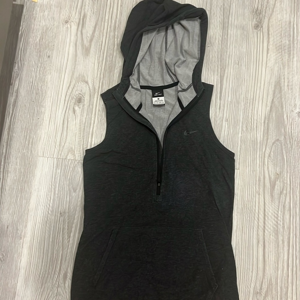 Nike Dri fit zip half vest sz XS-well worn